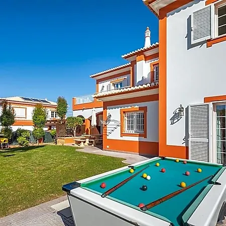 מלון 4 Bedroooms/private Pool, Bbq, Ac, Wifi אלבופיירה