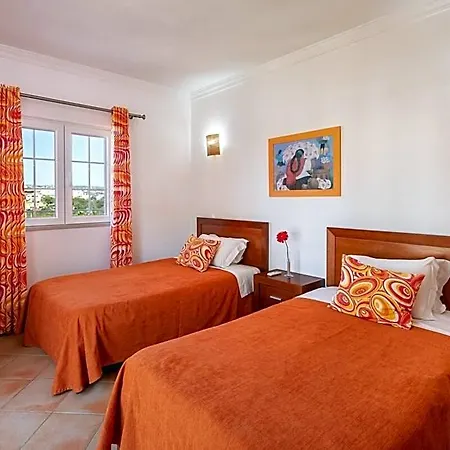 4 Bedroooms/private Pool, Bbq, Ac, Wifi מלון אלבופיירה